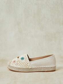 Styleloop Women's Spring And Summer Casual Flat-Bottomed Fisherman's Shoes, Hand-Crocheted Colorful Flowers, Splicing Craftsmanship, Hemp Rope Straw Bottom, Pas Fall Shoes - Beige - View 5