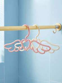 Joivida 1Pc/3Pcs Ins-Style Girly Heart Angel Wing Hangers, Non-Slip And Traceless Hangers For Both Wet And Dry Use, Creative Shaped Clothes Hangers, Shoulder-Bump Proof And Non-Deforming Drying Hangers, Wardrobe Storage Essentials, Multifunctional Hangers For Home And Dormitory Use - Multicolor - View 2