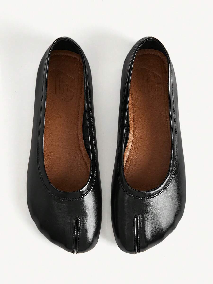 CUCCOO CHICEST Ladies Brown Personalized Toe Cap Flat Shoes Fall Shoes - Black 1 - View 1
