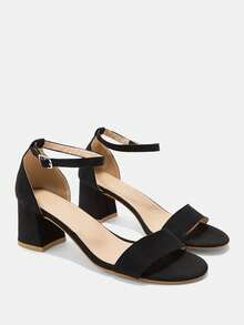 CUCCOO CURVES Plus Size Women's Simple Classic Design Bund Sandals For Christmas Wide Fit Summer Shoes - Flannel black. - View 7