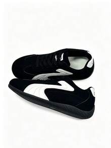 New Women's Black Lightweight And Comfortable Flat Sports Casual Sneakers - Black - View 9