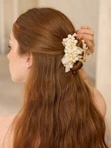 MOTF PREMIUM PRE WHITE IMITATION PEARL YARN GRAB CLIP - White - View 7