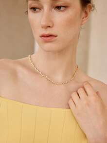 MOTF PREMIUM PRE IRREGULAR SHAPE STONE ELEGANT NECKLACE - Gold - View 5