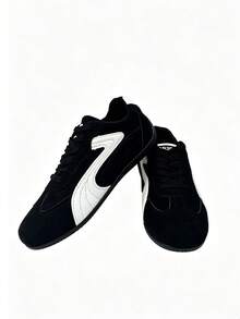New Women's Black Lightweight And Comfortable Flat Sports Casual Sneakers - Black - View 8