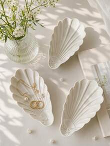 Haus Hana 1pc Retro Vintage Ceramic Dish With Shell Pattern, Exquisite Small Plate For Jewelry, Trinkets & Pastries - Multicolor - View 1