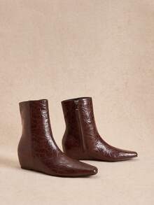 Rosivie Women's New Fashion Brown Mid-Calf Boots, Vintage Elegant, Versatile For Dating And Commuting - Embossed Brown - View 3