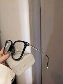 1pc Large Frame Metal Rectangular Anti-Glare Glasses, Suitable For Women'S Formal Events, Personal Holidays, Business Trips, Business, High-End Glasses, Suitable For Daily Wear, Work, Business, Japanese Fashion Street Photography - Multicolor - View 3