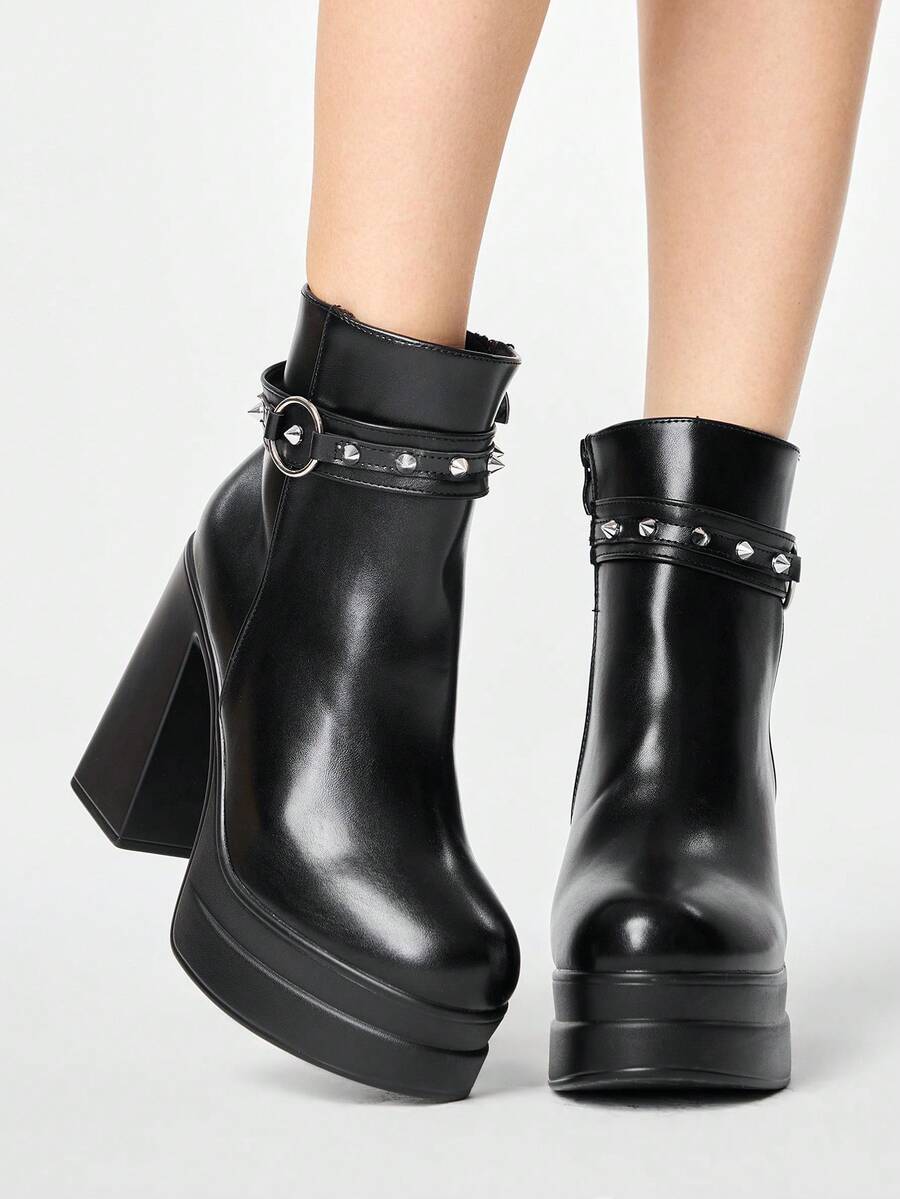 ROMWE Grunge Punk Women's Autumn/Winter Punk-Style Retro Chunky Heel Platform Ankle Boots, Gothic Solid Color Leather Side Zip Closure With Metal Buckle Strap. - Black - View 1