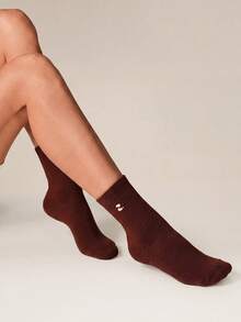 OutZeal 3 Pairs Of Multi-Color Embroidered Breathable Quick-Drying Medium Tube Casual Sports Socks - Multicolor - View 6