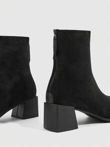 Daringsoles Black Square-Heeled Stacked Boots For Women, Autumn And Winter New Suede Belt Buckle Ankle Boots Commuter Versatile Boots Fall Boots - Black - View 5