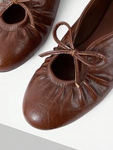 MOTF WOMEN VINTAGE RUCHED BOW DECOR BALLET FLATS, SOFT LEATHER SLIP ON ROUND TOE FLAT SHOES, CASUAL DAILY WALKING MARY JANE SHOES - Brown - View 4