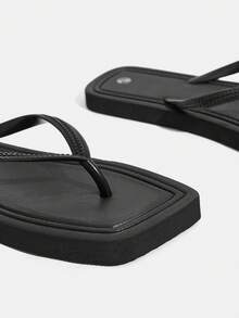 Grefit Women's Apricot Color Simple Comfort Square Toe Flat Flip Flops, Suitable For Beach, Vacation And Home Wear For Christmas Beach Shoes - Black - View 6