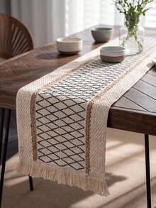 1 Piece Of Bohemian Woven Table Flag, Retro Fringed Decorative Table Towel, Festive Wedding Leisure Atmosphere Table Flag, Home Banquet Table Decoration Fabric, Versatile Style, Suitable For Home, Bed And Breakfast, Restaurant Various Scenes - Multicolor - View 1