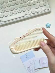 1PC MINI PORTABLE FOLDABLE COMPACT TRAVEL DETANGLING HAIR COMB BRUSH CUTE CARTOON DESIGN FOR STUDENT BANGS HAIR CARE KIDS BACKPACK DAILY USE HOME OFFICE HOTEL SCHOOL STATIONERY BACK TO SCHOOL GIFT - Multicolor - View 2