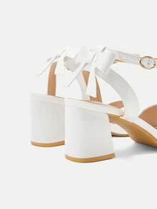 CUCCOO CURVES Women's Square Toe Solid Color Heel Bow Commuting Shopping Date Spring And Summer Wear High Heel Wide Last Sandals - Off-white mirror - View 4