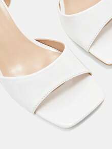 CUCCOO CURVES Women's Square Toe Solid Color Heel Bow Commuting Shopping Date Spring And Summer Wear High Heel Wide Last Sandals - Off-white mirror - View 5