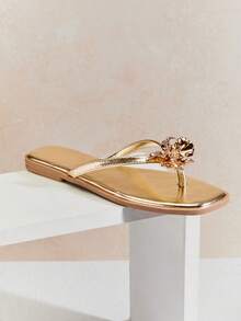 VACAZURE Women's Fashionable Comfortable Flower Decor Flat Thong Sandals Summer Shoes - Gold - View 6