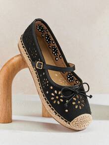 VACAZURE Women's Elegant Floral Cut-Out Round Toe Mary Jane Flat Espadrilles - Black - View 7