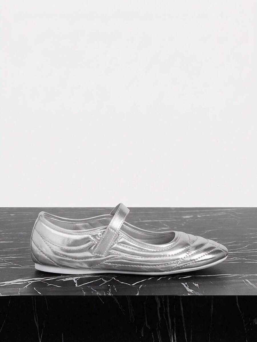 Vate Solid Color Pointed Toe Casual Comfortable Flat Shoes, Suitable For Spring And Summer - Silver - View 1