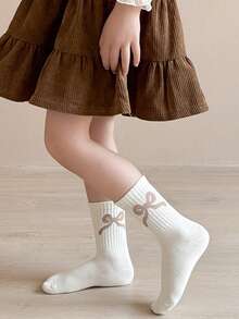 SHEIN 5 Pairs Of Children's Maillard Color Bow Sweet And Cute Neutral Autumn And Winter Four Seasons High Rubber Band Sports Solid Color Medium Tube Socks, - Multicolor - View 4