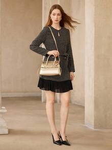 MOTF PREMIUM WOMEN'S FASHION SHINY GOLD HANDBAG WITH DELICATE STRAP BUCKLE FOR DAILY USE, COMMUTING, SHOPPING, FESTIVALS, PARTIES, PARTIES - Gold - View 10