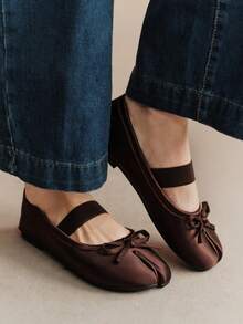 Rosivie Brown Split-Toed Ballet Flats With Bow, Women's Light-Mouth Soft Leather Versatile Commuter Shoes - Brown split toe - View 2