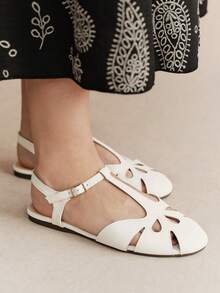Rosivie Women's Bohemian Style Buckle Design Casual Flat Sandals Summer Shoes - White PU - View 3