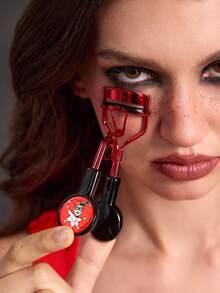 Harley Quinn X SHEIN Cartoon Character And Letter Pattern Eyelash Curler, Single Pack, Gifts, Lover,Gift Ideas,Party,Holiday,Valentine's Day - Multicolor - View 2