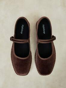 Coffee Brown