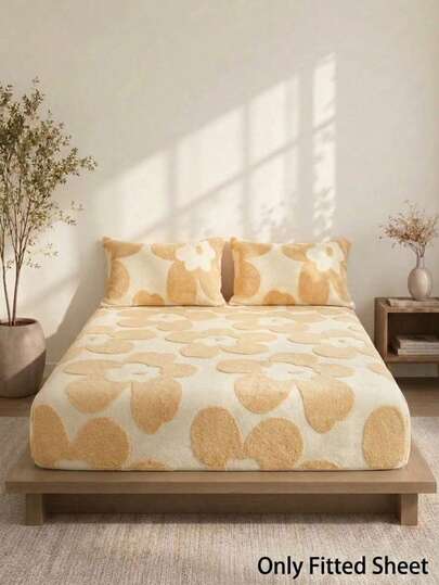 Cirelle 1pc Warm Flannel Fitted Sheet, Super Soft Plush Flannel Mattress Cover With Deep Pocket, Cozy Floral Winter Bed Sheet