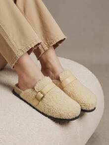 Solecia Women's Fashion Foot Cover Closed Toe Flats, Mao Mao Keeps Warm At Home - Khaki - View 2