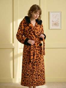 Joivida Women's Leopard Print Fleece Hooded Long Bathrobe, Plush Warm Dressing Gown, Soft Shaggy Housecoat With Belt And Pockets, Cozy Winter Loungewear And Sleepwear - Multicolor - View 3