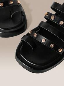 HighSole Metal Rivets Thick Bottom Open Toe Personalized Slippers Outdoor Travel Beach Wear - Black - View 5