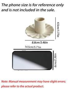 Cream‑Style Ruffled Edge Ceramic Taper Candle Holder, Elegant Taper Candlestick, Ins Aesthetic Soft‑Decor Desktop Ornament, Ambience‑Boosting Home Table Decoration For Living Room Dining Room - 1PC - View 4