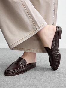CUCCOO BIZCHIC 女款休閒百搭通勤平底鞋 - 咖啡棕 - 查看 5
