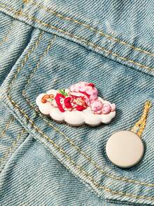 Strawberry Shortcake X SHEIN A New Creative Cartoon Pattern Printing Brooch, IP Joint Design, Lovely Personality, Simple And Generous, Can Also Be Used As Accessories, Suitable Fo - Gold - View 2