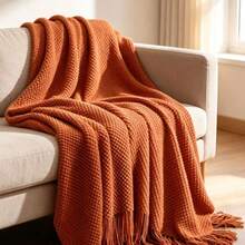 Cirelle 1 buah Selimut Rajut Warna Oranye Terbakar dengan Rumbai, Selimut Lembut dan Nyaman dengan Tekstur Wafel untuk Sofa, Kursi & Tempat Tidur - Jeruk - View 5