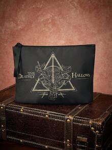 HARRY POTTER X SHEIN حقيبة تخزين بسحاب مطبوعة بطبعة طوطم مثلثية عتيقة مع حزام معصم، تحمل مستحضرات التجميل والأجهزة الرقمية، حقيبة يد متعددة الاستخدامات للمدرسة والتنقل والسفر - كاكي اسود - مشاهدة 4