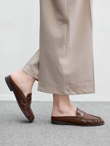 CUCCOO BIZCHIC 女款休閒百搭通勤平底鞋 - 鏽棕色 - 查看 5