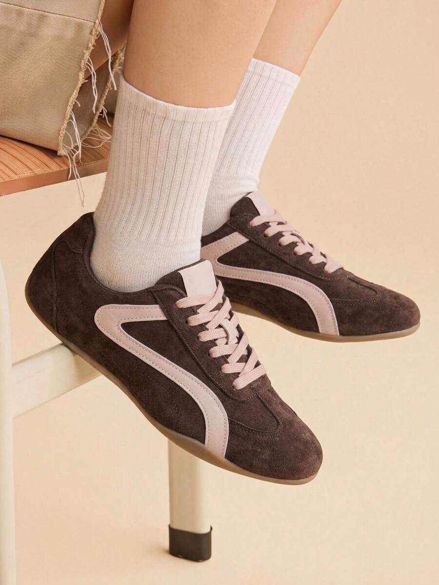 CUCCOO EASI Women's Flat Shoes Daily Wear Light And Comfortable Lace-Up Casual Shoes Fall Shoes - Brown - View 1