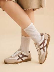 CUCCOO EASI Light Brown Suede Closed Toe Vintage Cream & Dark Brown Colorblock Casual Flat Commuter Shoes - Beige - - View 3