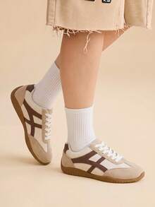 CUCCOO EASI Light Brown Suede Closed Toe Vintage Cream & Dark Brown Colorblock Casual Flat Commuter Shoes - Beige - - View 4