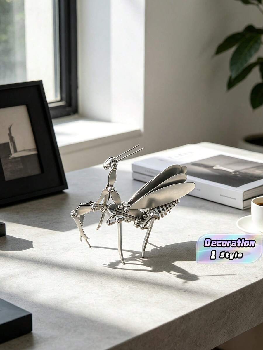 Hand‑Assembled Finished Metal Mantis Insect Model, Movable Joints Exquisite Collectible Craft Ornament - multicolor - View 1