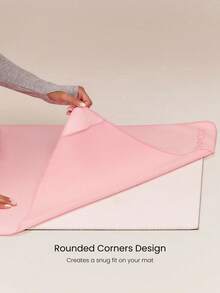 GLOWMODE Stay Grounded Non-Slip Quick-Dry Yoga Towel With Honeycomb Anti-Slip Grip & Corner Protectors Yoga Studio Gym Fitness  - Baby Pink - View 4