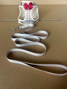 Khaki Pet Harness And Leash Set Featuring A Red Bow ; An Adjustable, Escape-Proof Vest-Style Harness That Is Soft And Comfortable. Suitable For Small To Medium-Sized Kittens And Puppies, This Makes For A Cute Accessory For Daily Outdoor Walks. - Multicolor - View 2