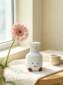 Cute Smiling Plastic Vase, Cartoon Character Shaped Vase, Creative Decoration Vase, Suitable For Desktop Home Living Room Decoration, Placing Dried Flowers And Fresh Flowers - multicolor - View 2