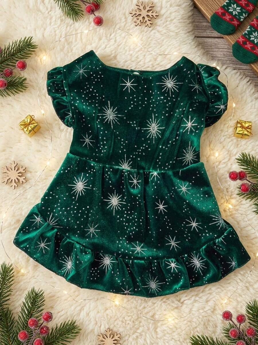 PETSIN 1pc Premium Pet Snowflake & Star Print Velvet Dress, Christmas, Green - Multicolor - View 1