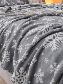 Cirelle Christmas Snowflake Throw Blanket, Ultra Soft Grey Fleece Blanket For Couch Sofa Bed, Flannel Winter Holiday Decorative Blanket With White Snowflake Pattern, Seasonal Gift - Grey - View 8