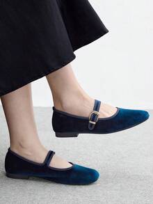 CUCCOO BIZCHIC 海軍藍麂皮瑪麗珍平底圓頭金扣復古低鞋面溫柔風通勤女鞋 - 藏蓝色 - 查看 4