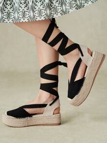 Styleloop Women's New Hemp Rope Woven Wedge Heel & Platform Shoes Bohemian Western Style Music Festival Wear Party Wear Platform Shoes Fall Shoes - Black 1 - View 8